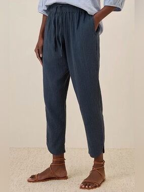 Pact Women’s Organic Cotton Coastal Double Gauze Tapered Pull-On Pant In Navy-M